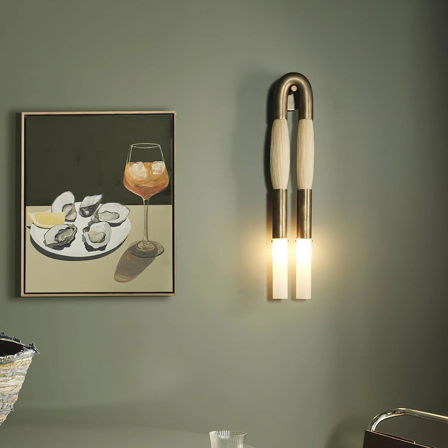 Horsehair solid brass wall sconce 76cm