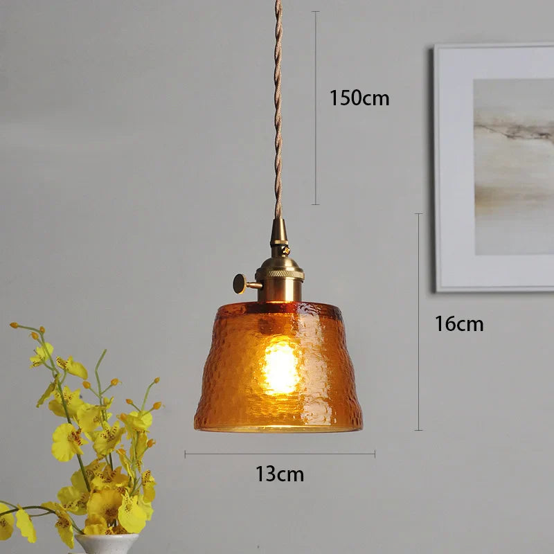 Goldene Designer-Pendelleuchte mit Glaslampenschirm