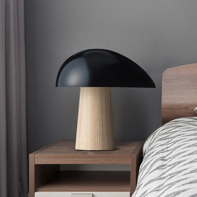 Danish Designer Resin Table Lamp for Bedroom Hotel Bedside Atmosphere LED Desk Modern Mushroom Shaped Lighting Indoor Decor