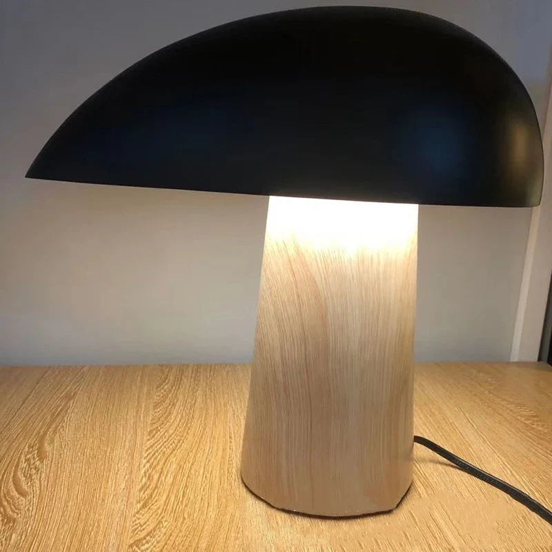 Danish Designer Resin Table Lamp for Bedroom Hotel Bedside Atmosphere LED Desk Modern Mushroom Shaped Lighting Indoor Decor