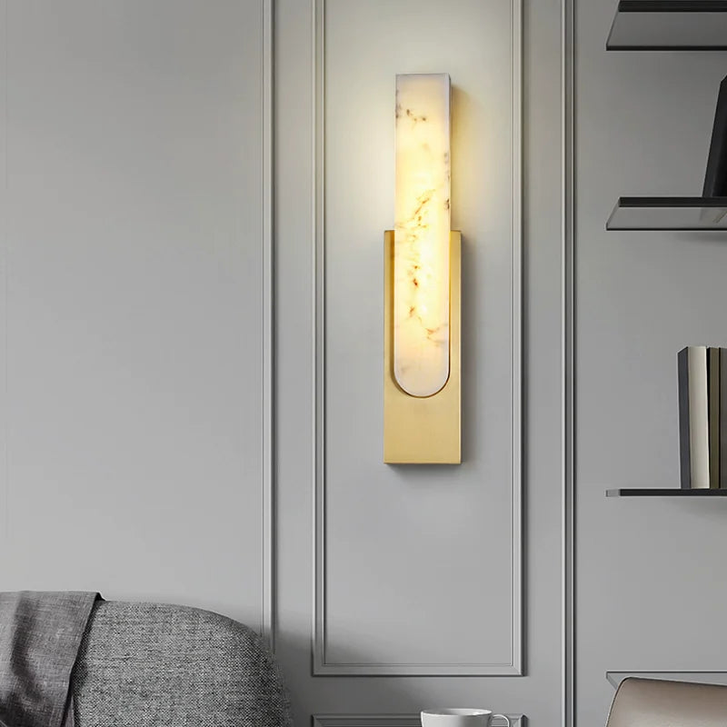 Modern Marble Effect LED Wall Light – Art Deco Vertical Sconce (Black/Gold)