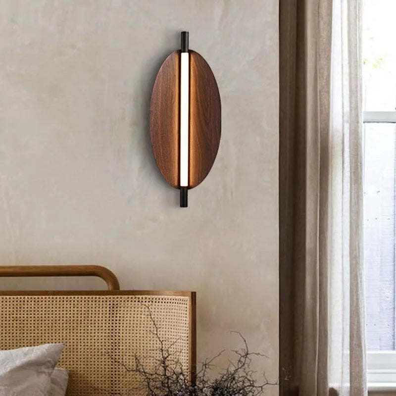 Modern Oval LED Wall Light – Sculptural Ambient Sconce