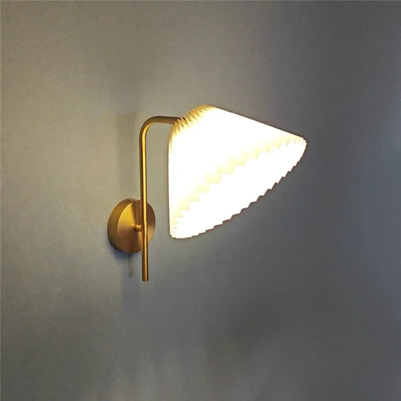Nordic Bedroom Bedside Wall Lamps Golden Ones Rotatable LED Reading Wall Lamp Modern Minimalist Creative Adjustable Wall Lights