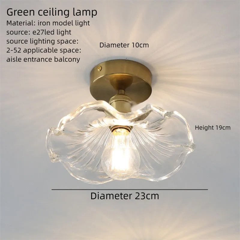 A single-head green lotus and leaf pendant lamp in the bedroom, dining room, bar counter and entrance hall of the homestay with