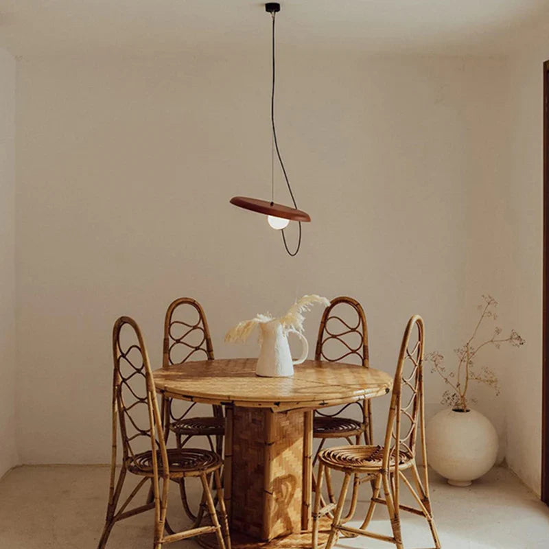 Modern Sculptural Pendant Light – Artistic Loop Design Hanging Lamp