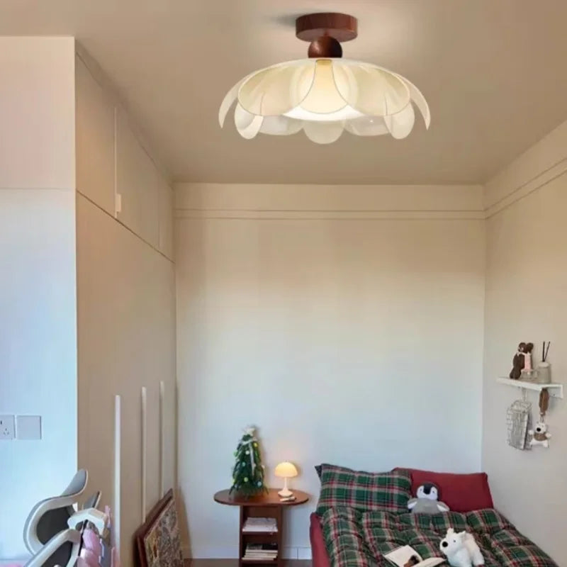 French Flower Acrylic LED Pendant Lamp – Modern Petal Ceiling Light
