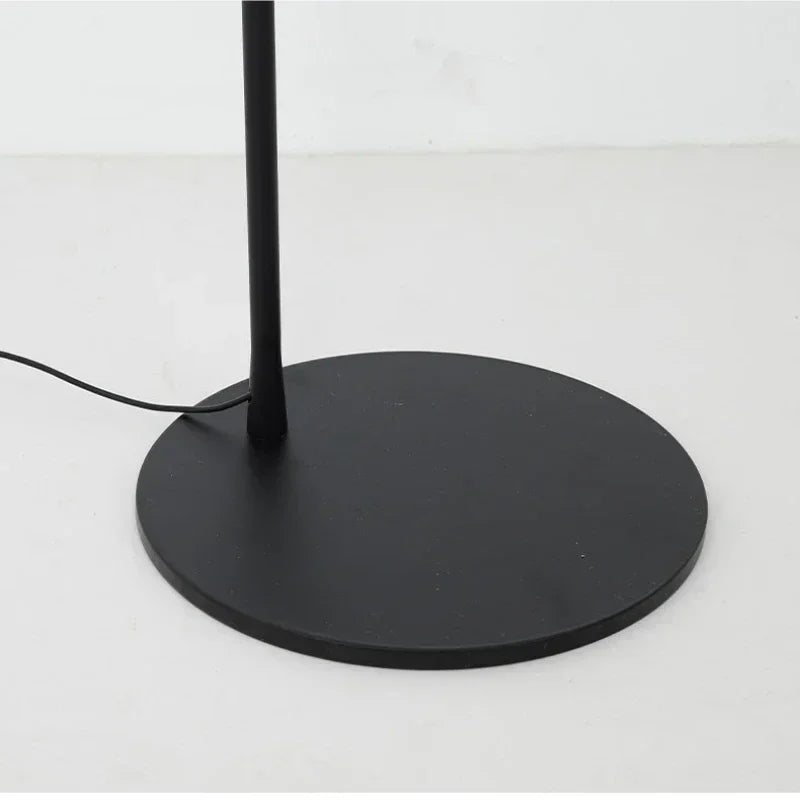 Modern Minimalist Floor Lamp Nordic Designer Model Room Floor Light Living Room Bedroom Bedside Reading LED Desk Lamp