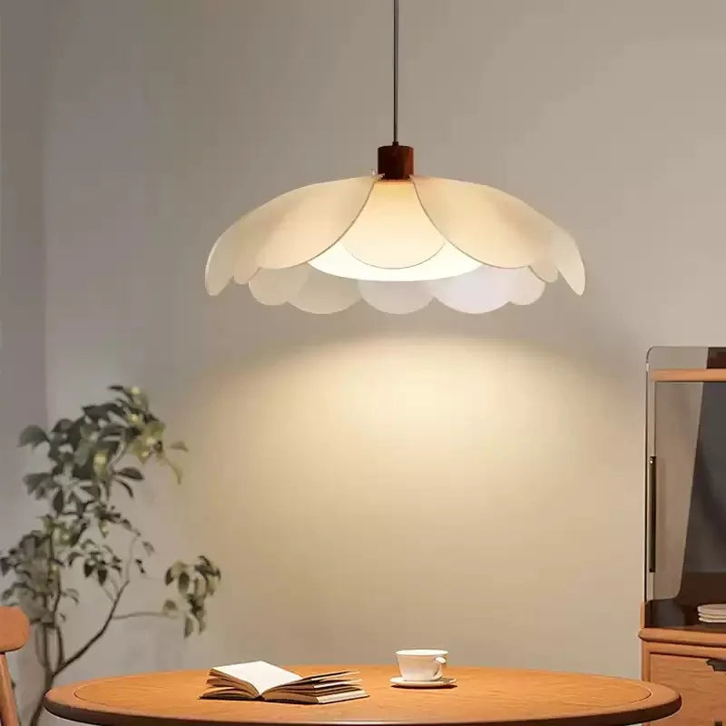 French Flower Acrylic LED Pendant Lamp – Modern Petal Ceiling Light