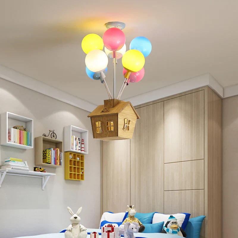 Kids Balloon House Chandelier – Colorful Wooden Ceiling Light for Children’s Room