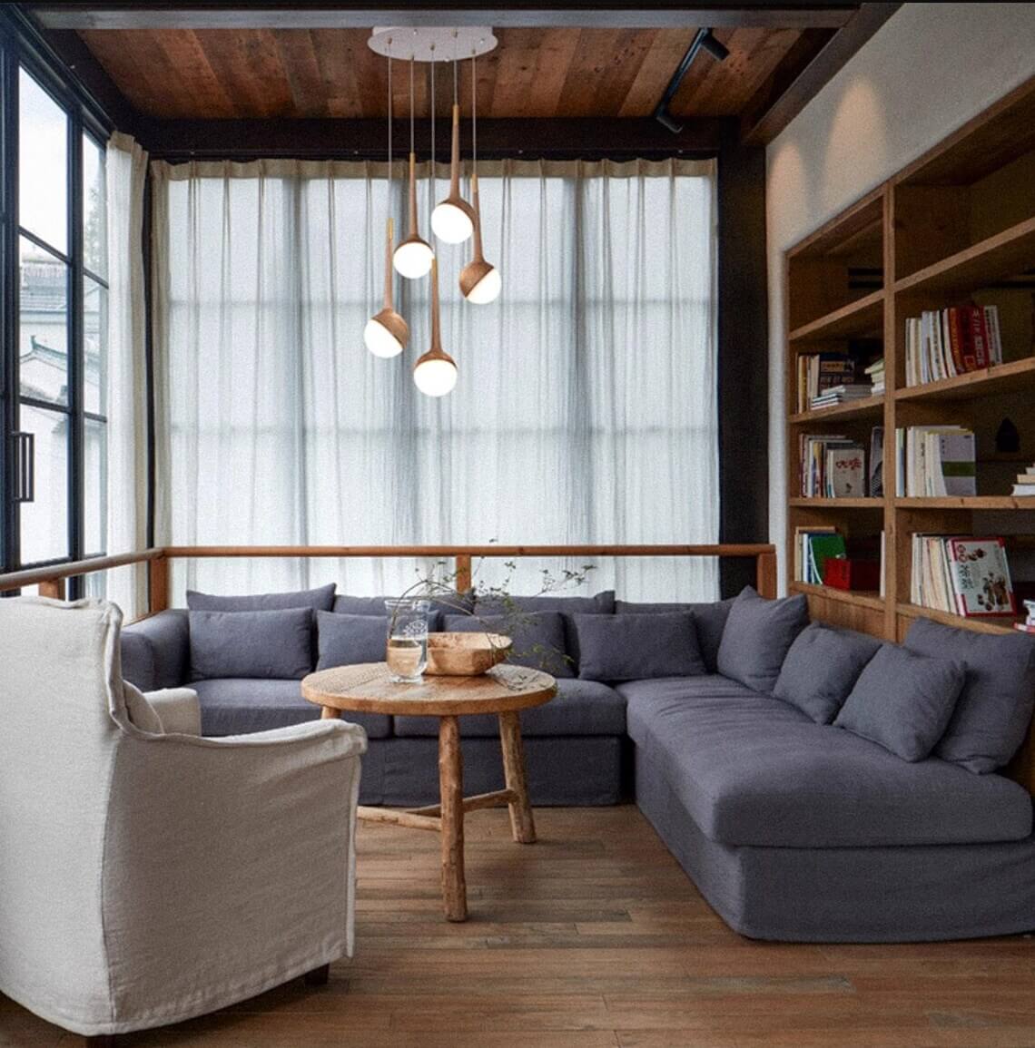 Solid Ash Wood Pendant Light – Minimalist LED Hanging Lamp